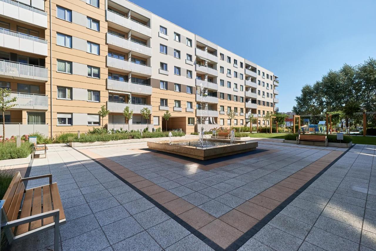 Exclusive Apartments Teczowa With Underground Parking By Noclegi Renters Вроцлав Екстер'єр фото