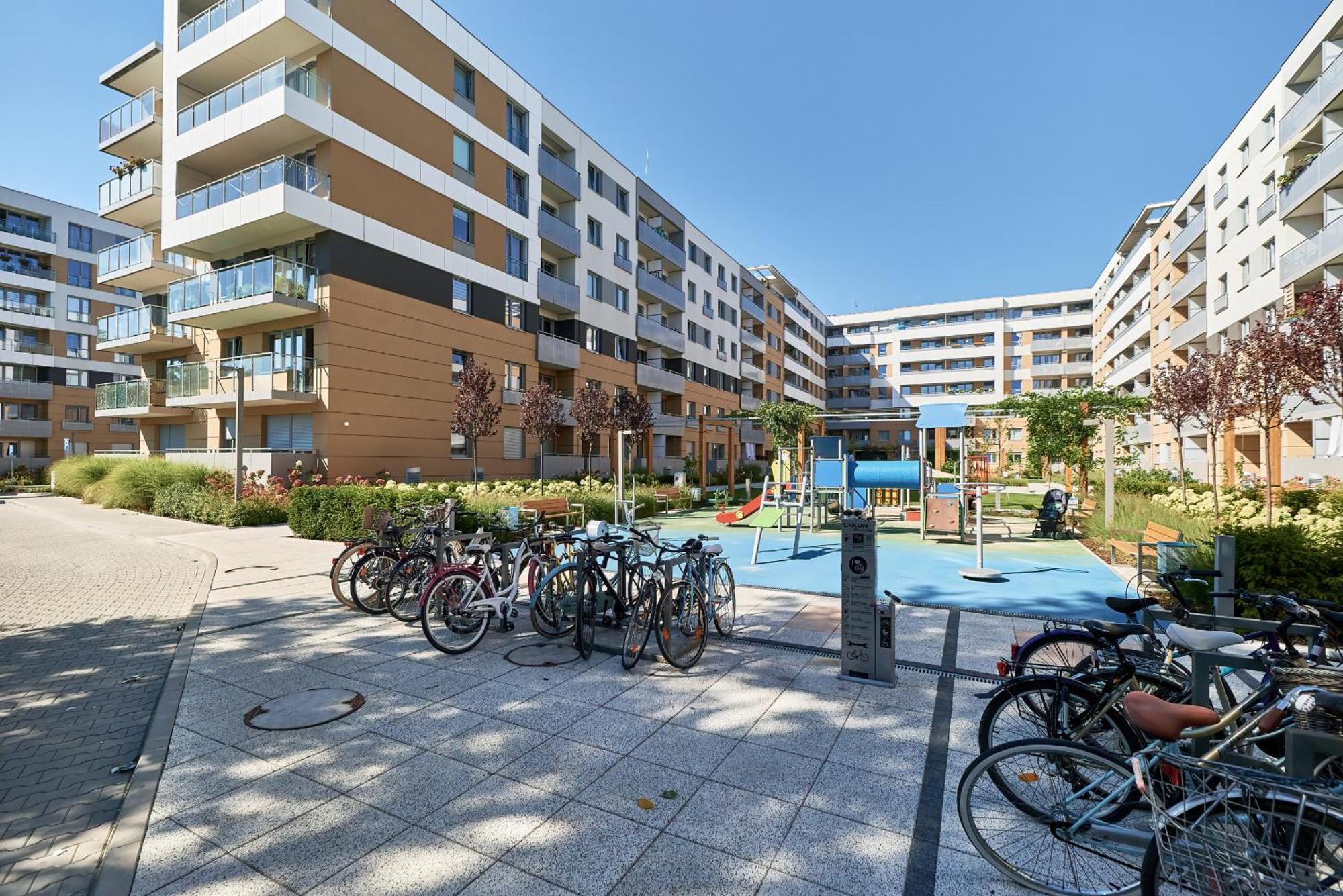 Exclusive Apartments Teczowa With Underground Parking By Noclegi Renters Вроцлав Екстер'єр фото