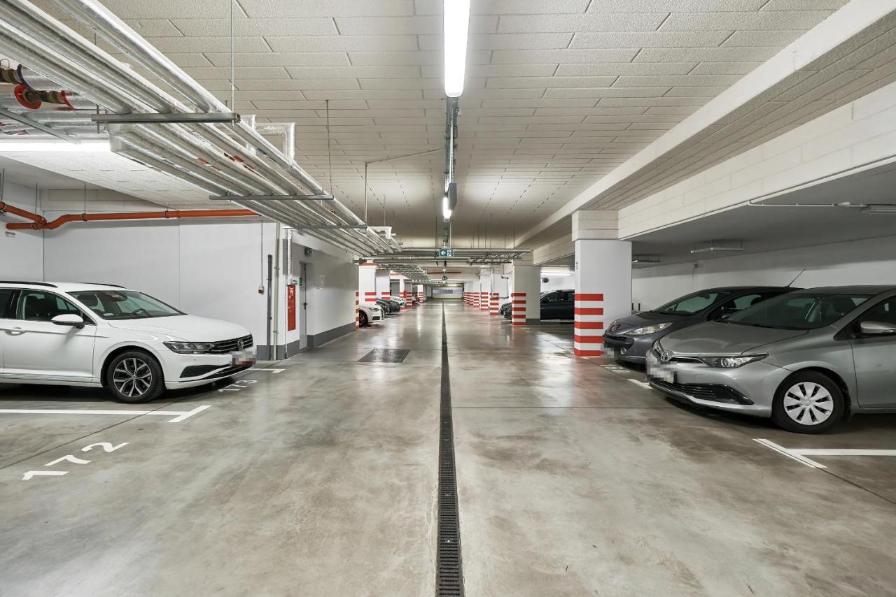 Exclusive Apartments Teczowa With Underground Parking By Noclegi Renters Вроцлав Екстер'єр фото