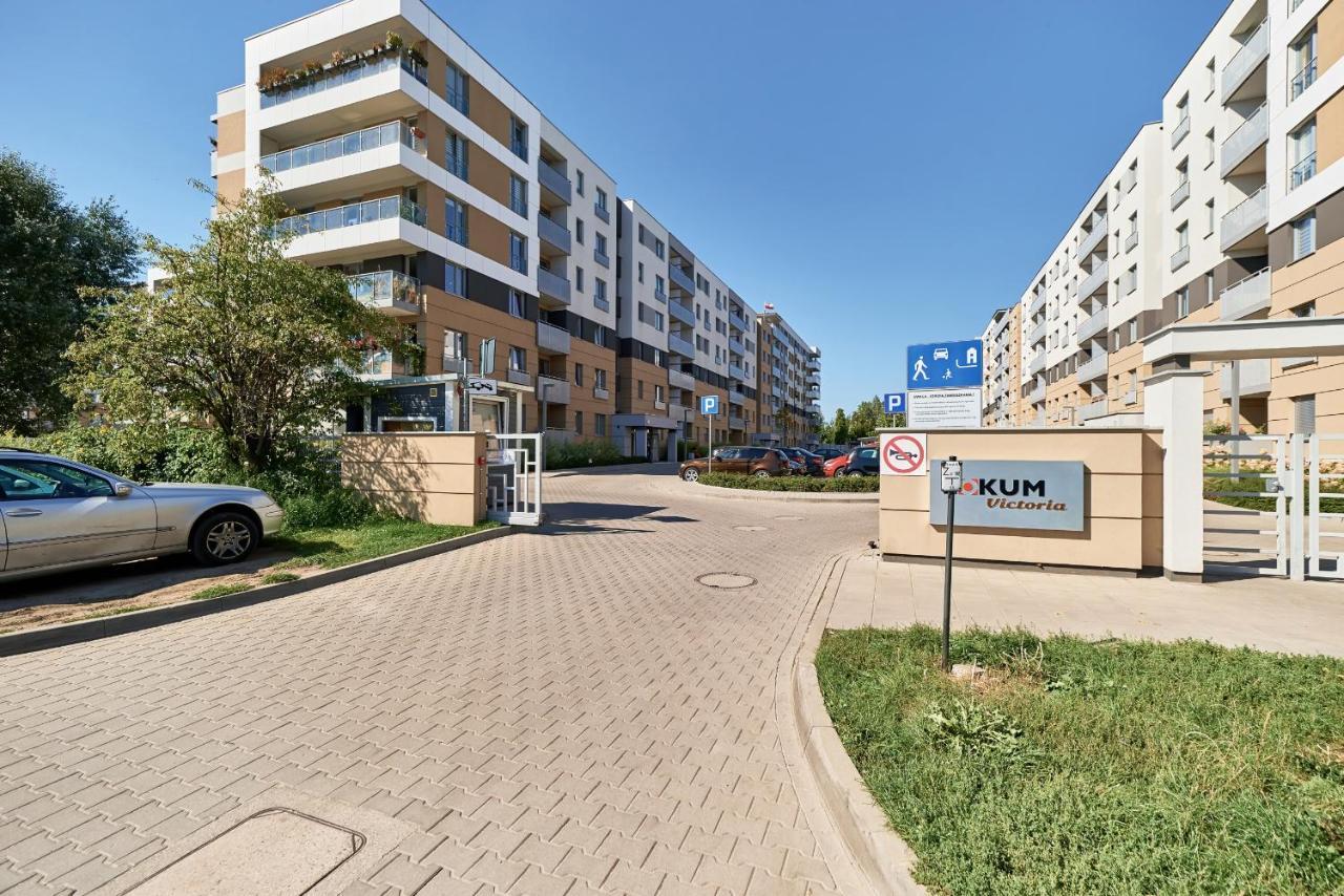 Exclusive Apartments Teczowa With Underground Parking By Noclegi Renters Вроцлав Екстер'єр фото